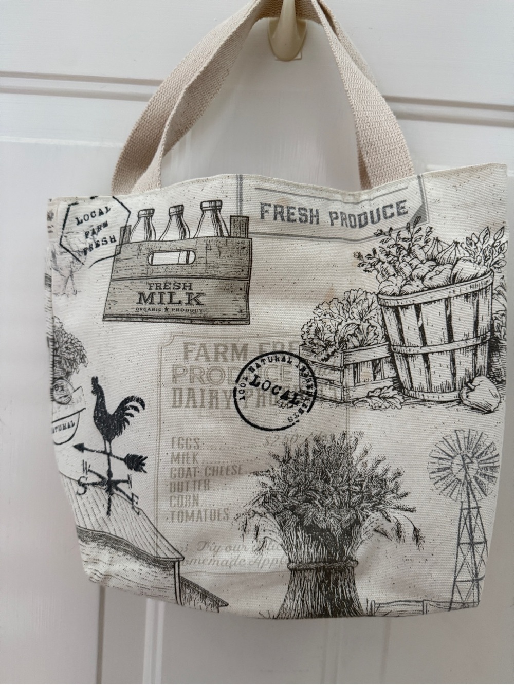 Canvas Farm Print Tote Bag in Natural and Black